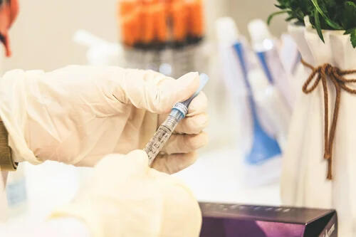 Putting Together This Year's Flu Vaccine | Healthline News